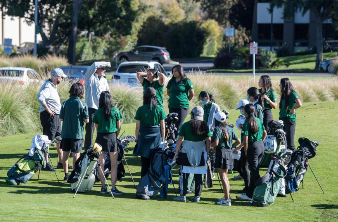 Paly girls golf ends the season 6-4 after a narrow loss to Mountain View